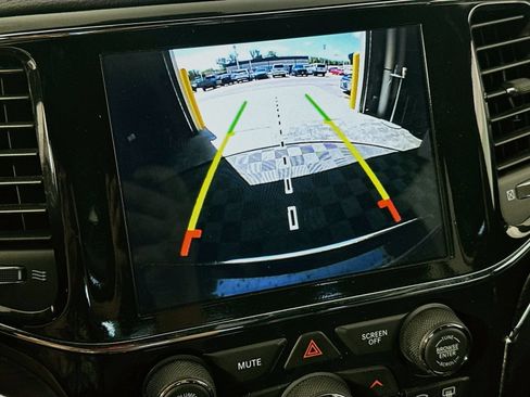 Used 2021 Jeep Grand Cherokee Limited AWD/4WD image 14