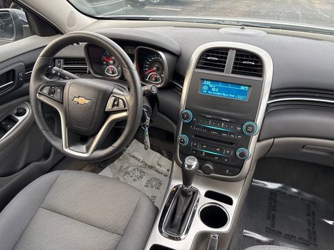 Used 2016 Chevrolet Malibu LS image 14