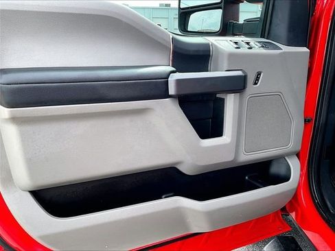 Used 2022 Ford F250 XLT w/ Snow Plow Prep Package image 9