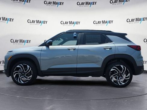 New 2026 Chevrolet TrailBlazer RS w/ Convenience Package AWD/4WD image 2