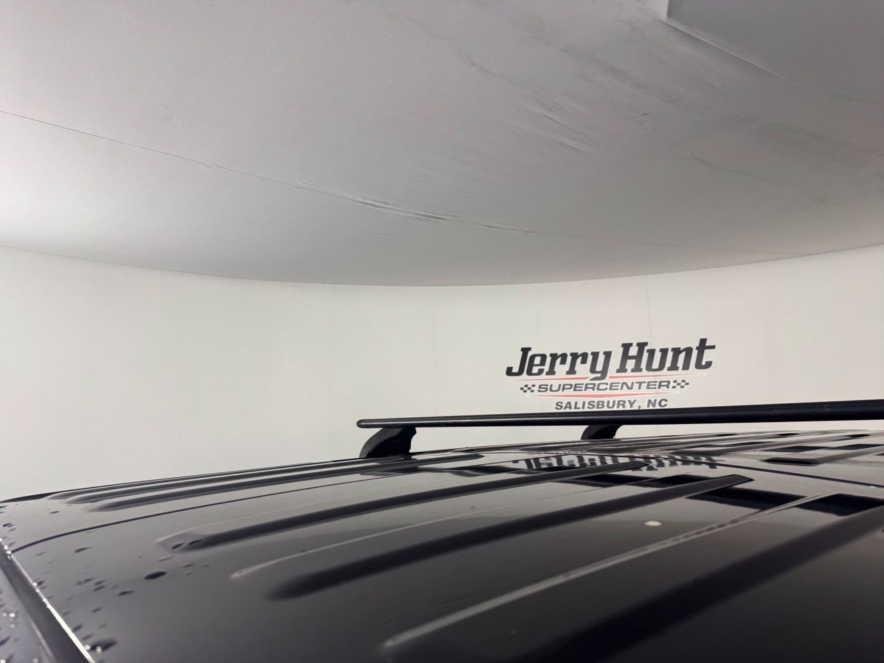 Used 2018 Jeep Wrangler Unlimited Sahara AWD/4WD image 12