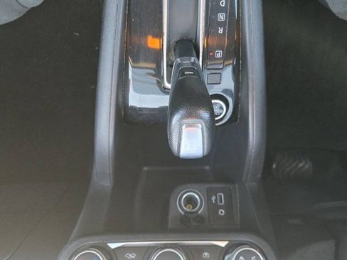 Used 2020 Nissan Kicks S FWD image 28
