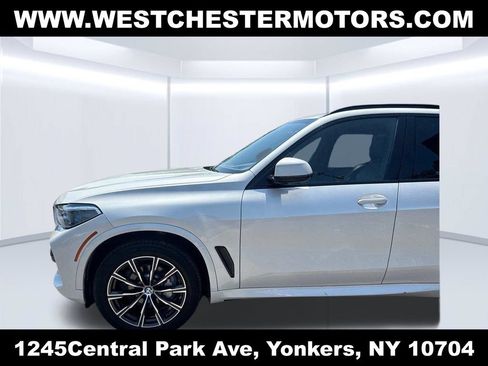 Used 2019 BMW X5 xDrive40i w/ M Sport Package AWD/4WD image 9