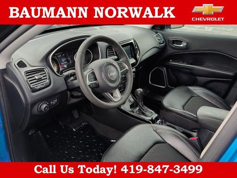 Used 2021 Jeep Compass Latitude AWD/4WD image 14
