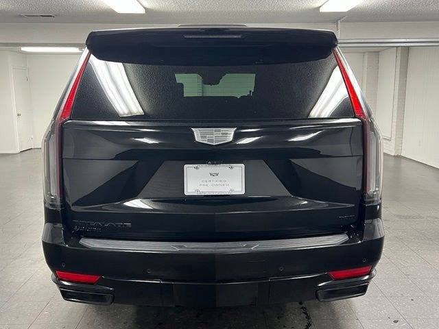 Certified 2024 Cadillac Escalade Sport Platinum w/ LPO, ONYX Package AWD/4WD image 4