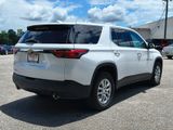 Used 2022 Chevrolet Traverse LS image 5