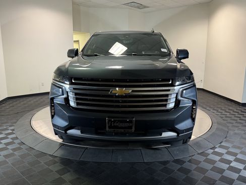 Used 2021 Chevrolet Tahoe High Country w/ Premium Package 2 RWD image 2
