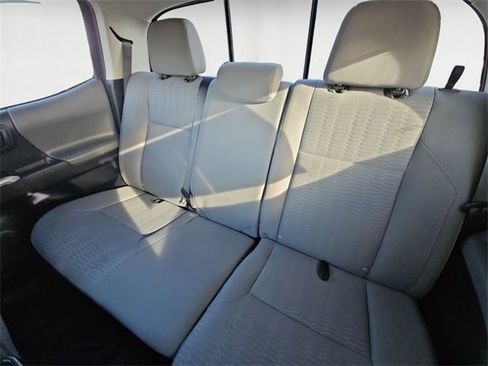 Used 2018 Toyota Tacoma SR5 image 13