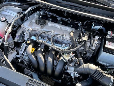 Used 2022 Toyota Corolla LE image 30