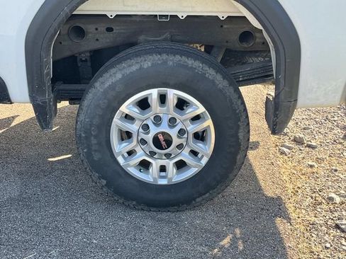 Certified 2024 GMC Sierra 2500 Pro AWD/4WD image 13