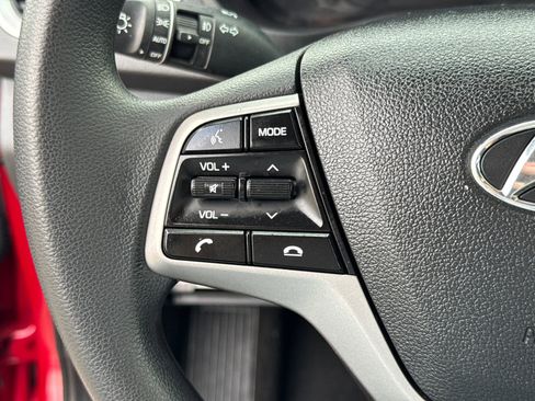 Used 2022 Hyundai Accent SEL image 24