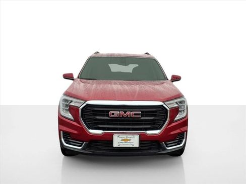 Used 2022 GMC Terrain SLE w/ Driver Convenience Package image 8