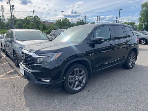 Used 2023 Honda Passport EX-L image 2