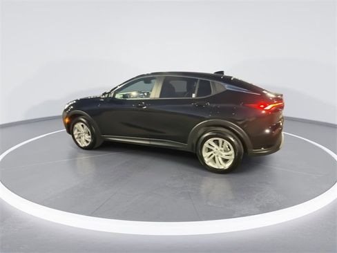 Used 2024 Buick Envista Preferred w/ Convenience I Package image 6