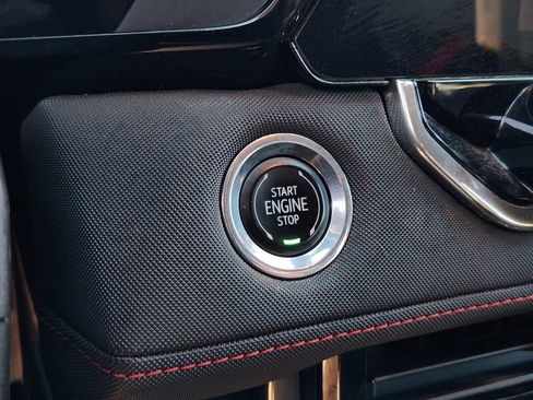 Used 2023 Chevrolet Colorado Z71 w/ Z71 Convenience Package 2 image 26