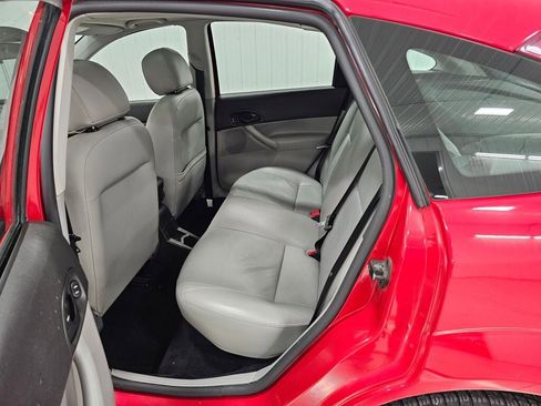 Used 2006 Ford Focus S image 3