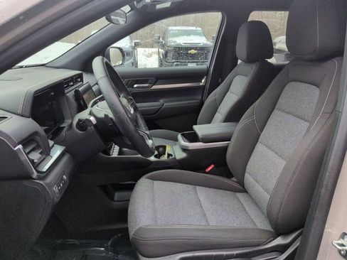 Used 2025 GMC Terrain Elevation image 19