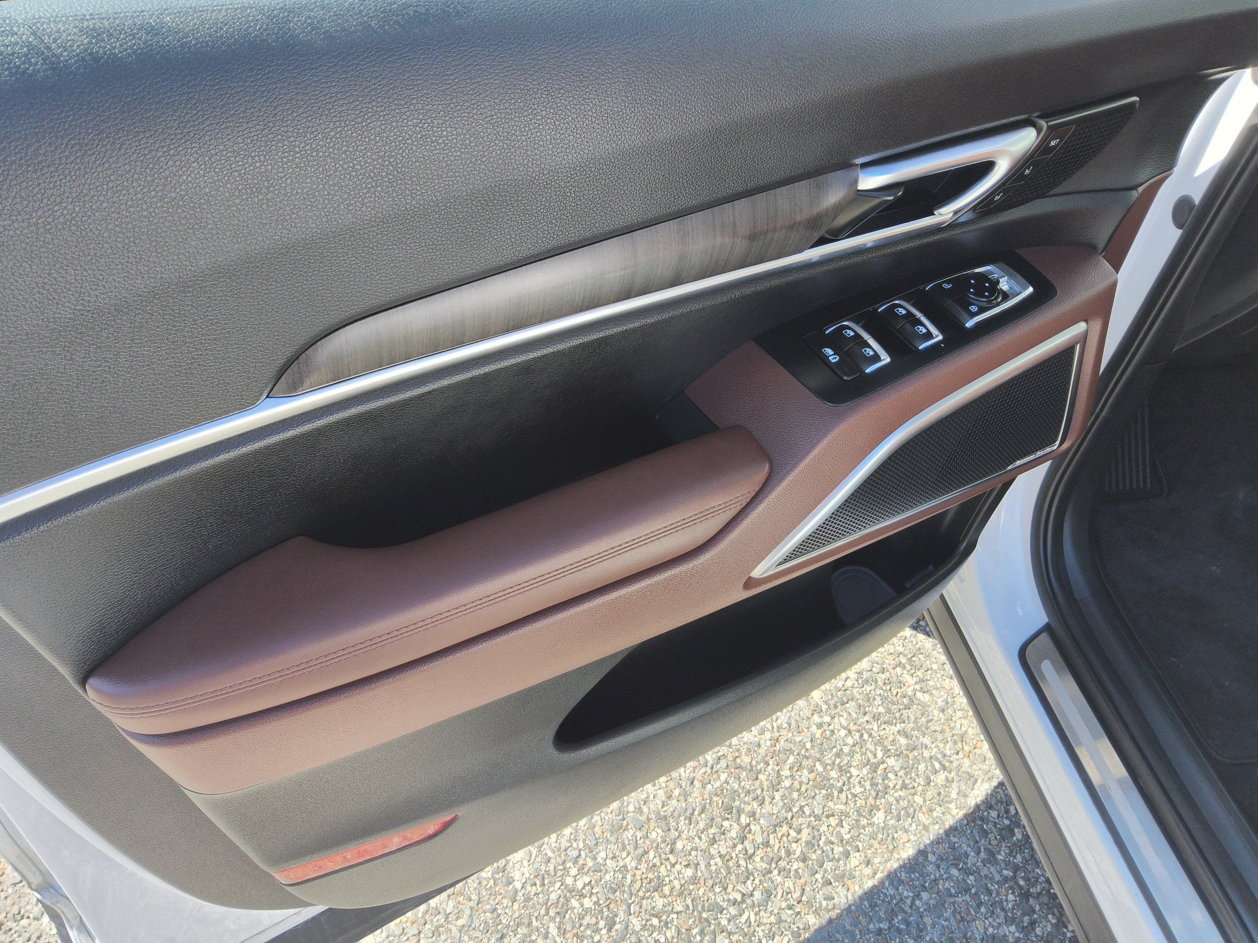 Used 2023 Kia Telluride SX Prestige AWD/4WD image 10