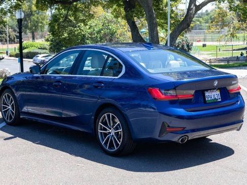 Used 2020 BMW 330i Sedan w/ Premium Package image 7