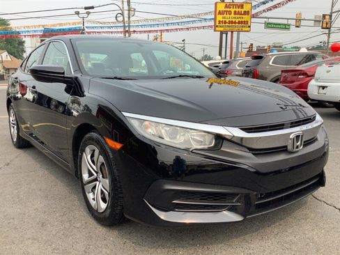 Used 2017 Honda Civic LX image 1
