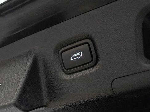 Used 2023 Hyundai Santa Fe Calligraphy AWD/4WD image 16