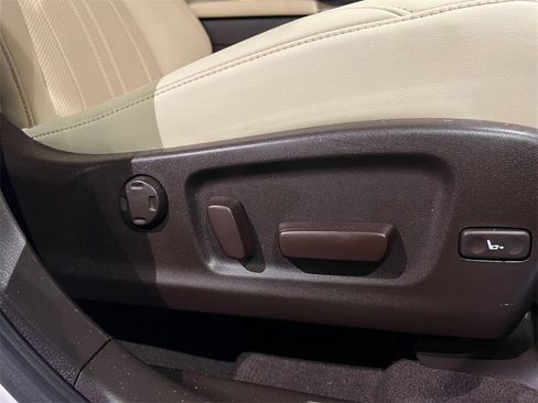 Used 2020 Lexus RX 450h AWD w/ Luxury Package image 15