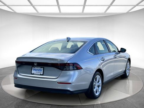 New 2025 Honda Accord LX image 5