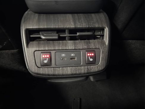 Used 2023 Nissan Ariya FWD image 35