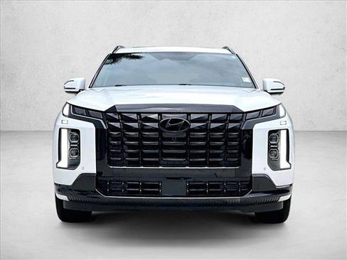 Used 2025 Hyundai Palisade Calligraphy AWD/4WD image 3