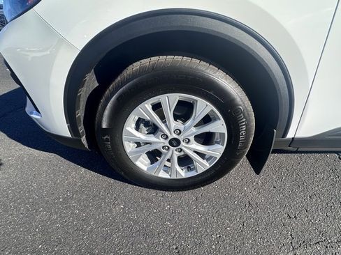 Used 2023 Ford Escape Active image 9