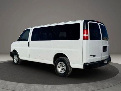 Used 2014 Chevrolet Express 2500 LS image 5