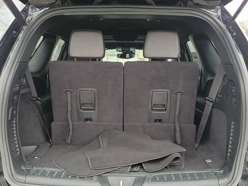Used 2024 Dodge Durango GT image 7