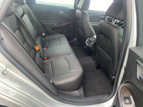 Used 2017 Chevrolet Malibu Premier w/ Driver Confidence Package image 25