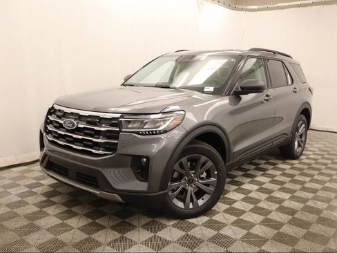 New 2026 Ford Explorer Active w/ Active Comfort Package AWD/4WD image 1