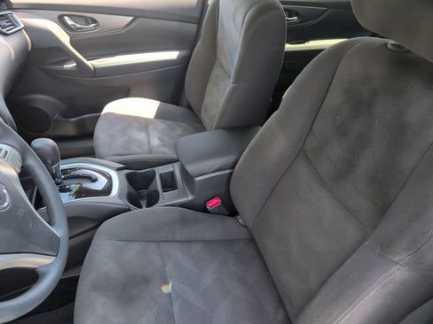 Used 2016 Nissan Rogue S w/ Appearance Package AWD/4WD image 15