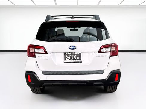 Used 2019 Subaru Outback 2.5i Limited w/ Popular Package #2 AWD/4WD image 5