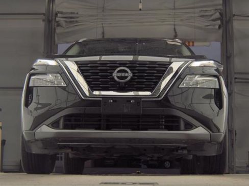 Used 2023 Nissan Rogue SL w/ SL Premium Package AWD/4WD image 3