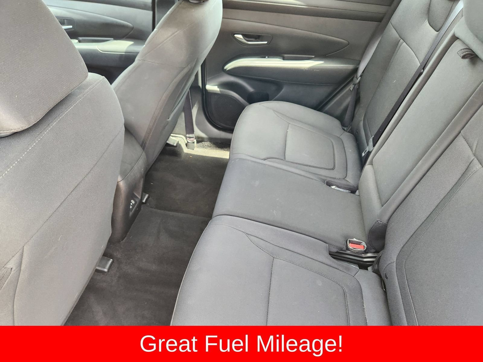Used 2025 Hyundai Tucson SE FWD image 39
