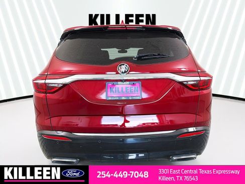 Used 2021 Buick Enclave Essence w/ Sport Touring Edition image 7