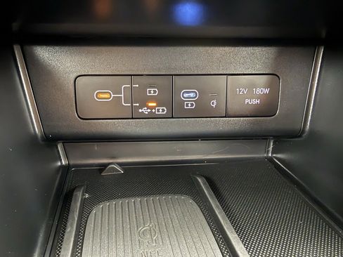 Used 2024 Hyundai Sonata Limited image 35