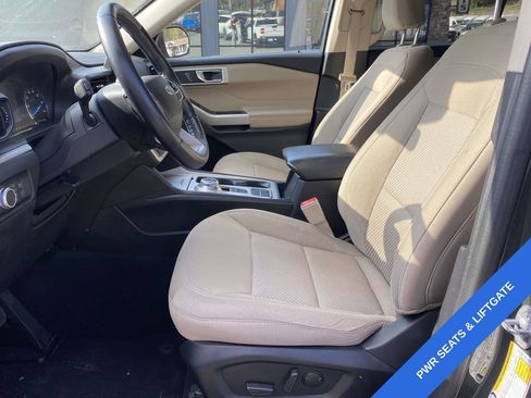Certified 2022 Ford Explorer XLT RWD image 15