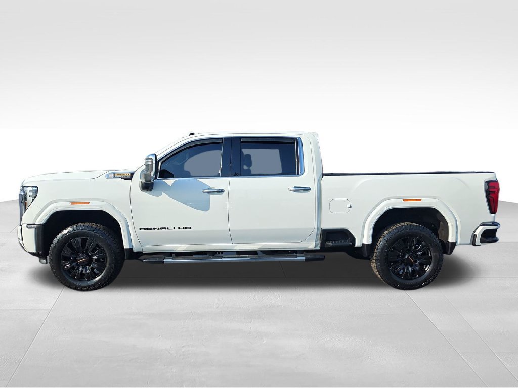 Used 2024 GMC Sierra 2500 Denali w/ Denali Reserve Package AWD/4WD image 2