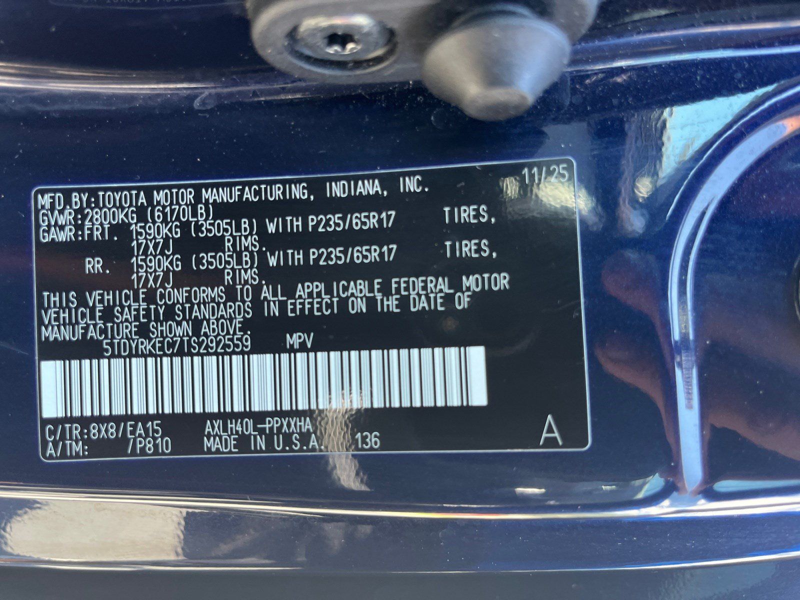 Certified 2026 Toyota Sienna XLE FWD image 32