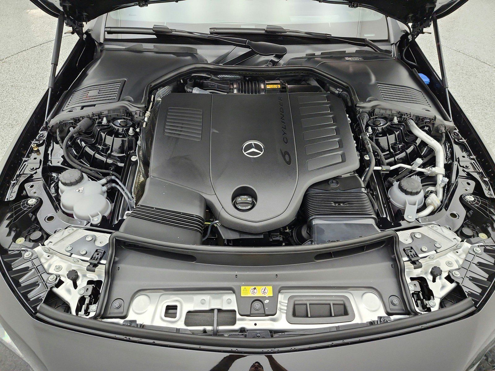 New 2027 Mercedes-Benz CLE 450 4MATIC Coupe image 12