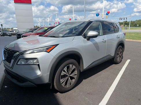 Used 2021 Nissan Rogue SV AWD/4WD image 1