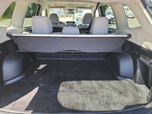 Used 2020 Subaru Forester Premium w/ Popular Package #1 AWD/4WD image 39