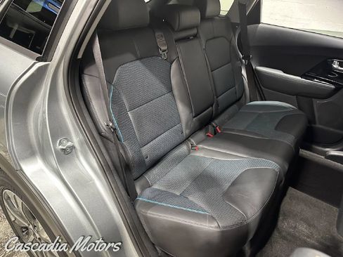 Used 2019 Kia Niro EX Premium w/ Cold Weather Package 1.0 FWD image 13