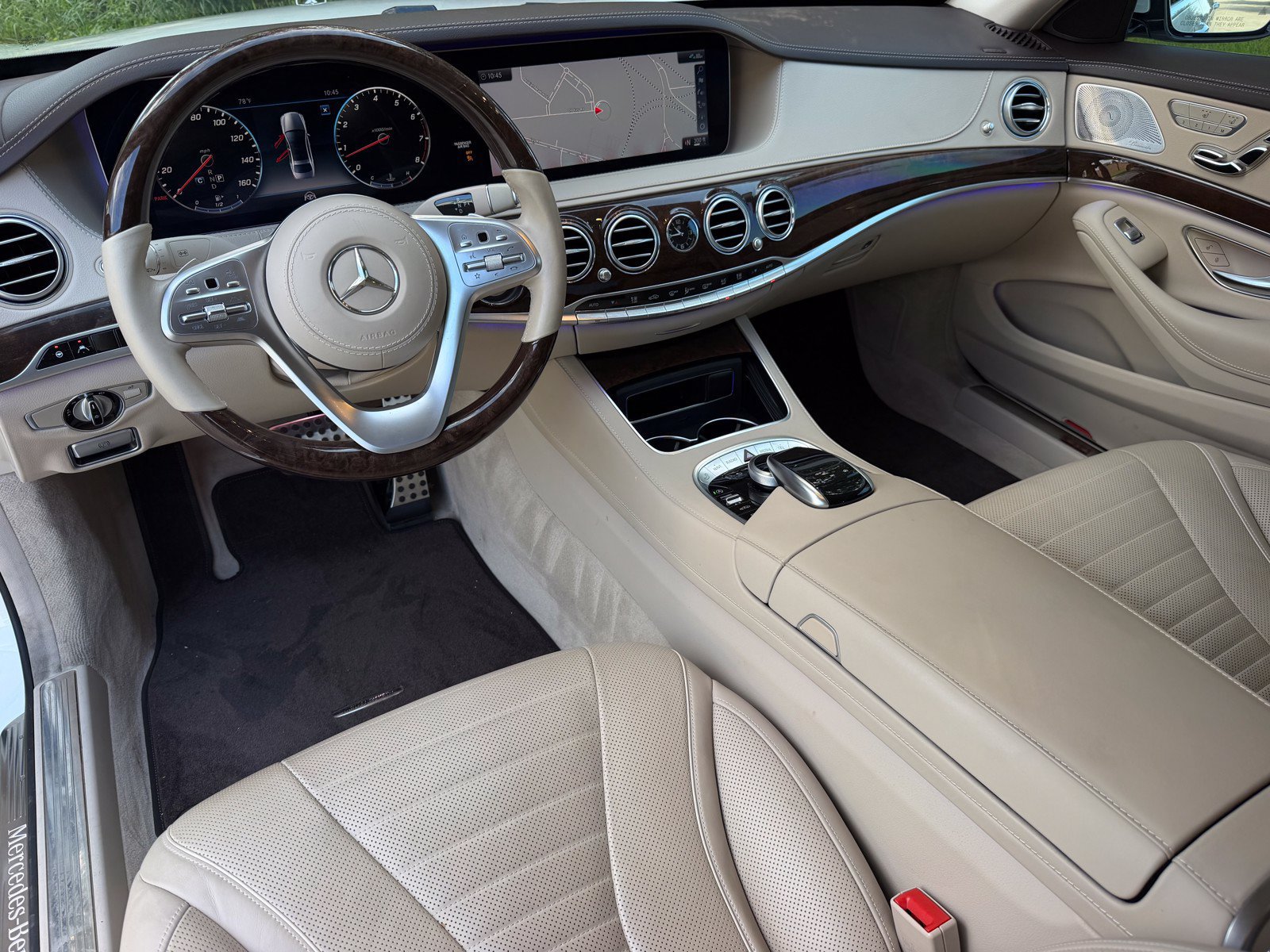 Used 2019 Mercedes-Benz S 560 Sedan image 2