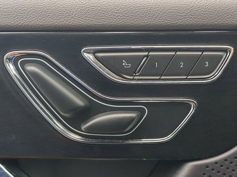 Used 2023 Lincoln Corsair FWD image 23