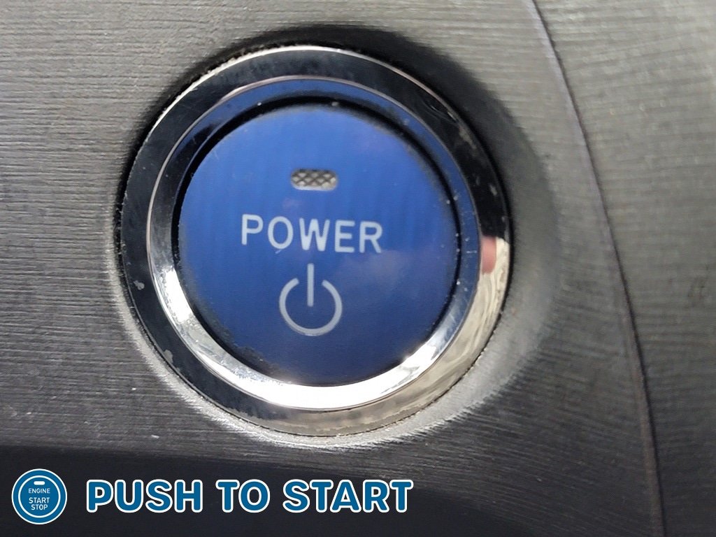 Used 2015 Toyota Prius Persona Series FWD image 20